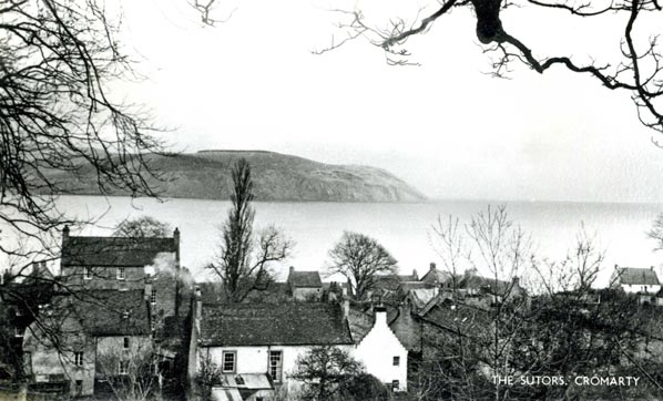 Postcard showing Fishertown area and North Sutor