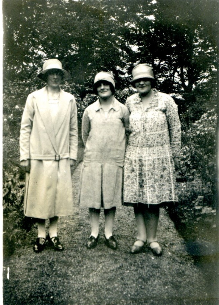 At Rosenberg Nurse ?, Jean Campbell, Dorothy
