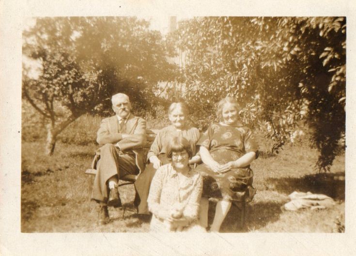 Watt family of Sydney House, Cromarty - 1920s