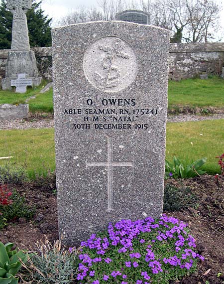Grave of O. Owens, HMS Natal, d.1915